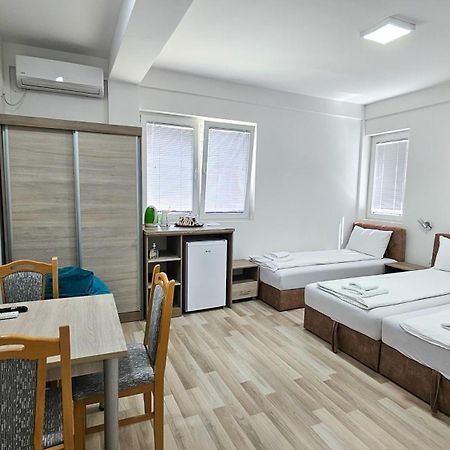 אוהריד Villa Frasoro מראה חיצוני תמונה