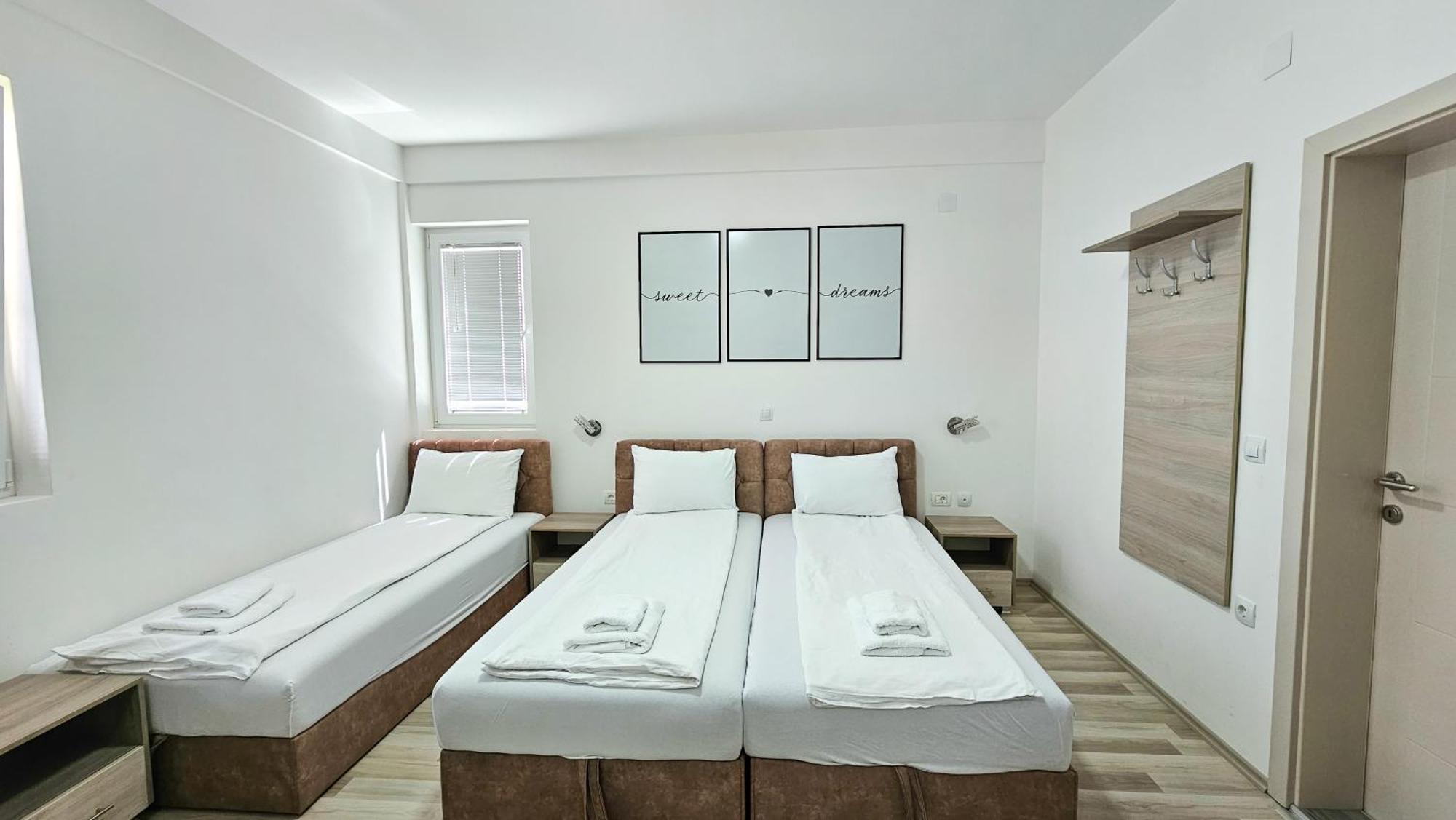 אוהריד Villa Frasoro מראה חיצוני תמונה
